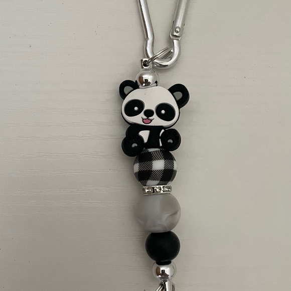 Handmade keychains from my DIY collection - Picture 4 of 7